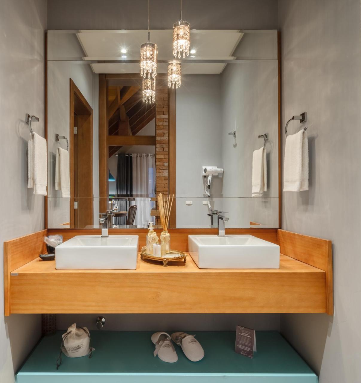 King Suite with Spa Bath,1180774174:JPEG