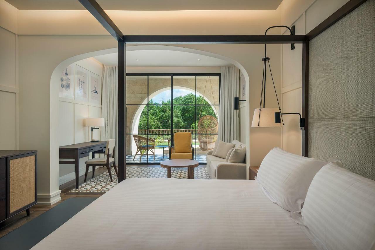 Junior Suite with Garden View,1216378507:JPEG