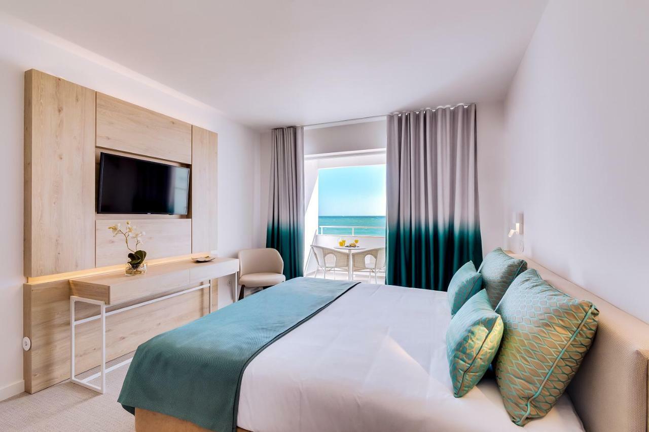 Single Room with Balcony and Sea View,1274449921:JPEG
