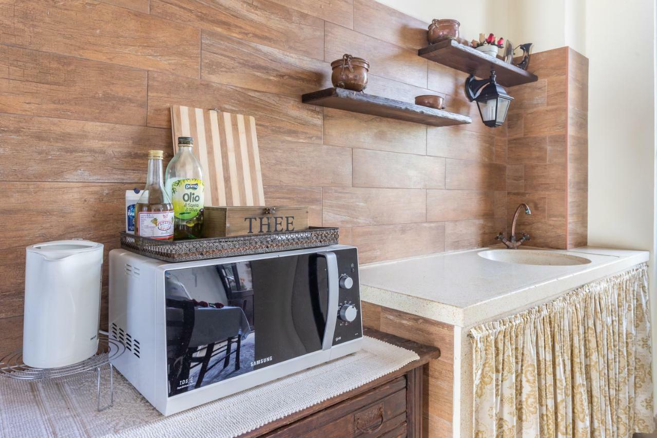 Double Room with Private Bathroom,807009381:JPEG