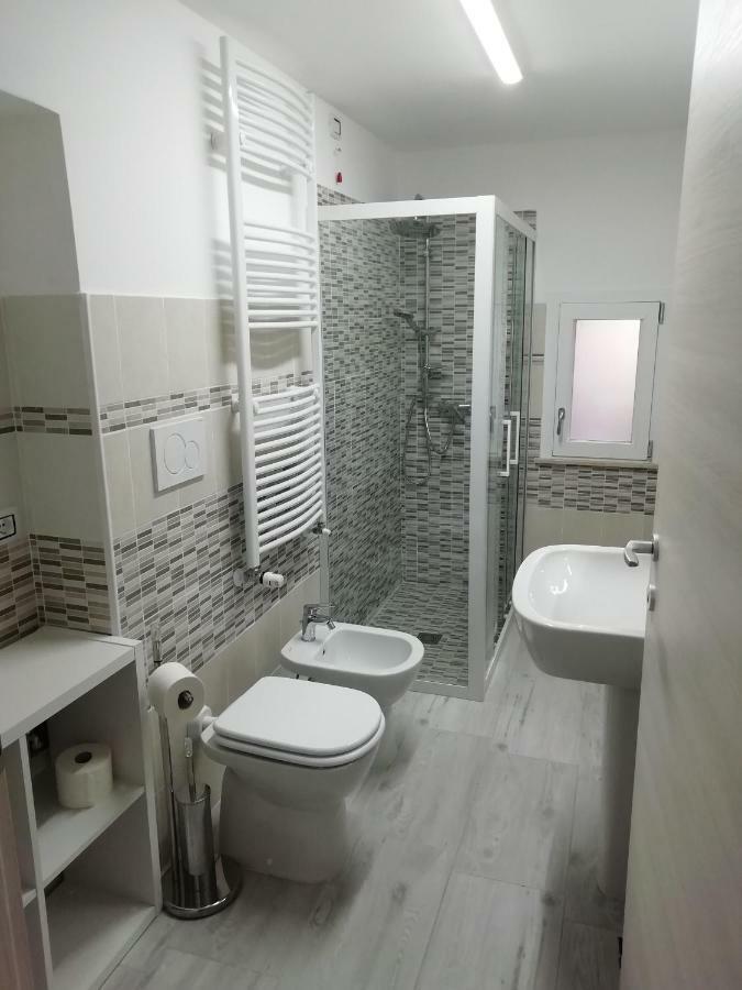 Family Room Private Bathroom