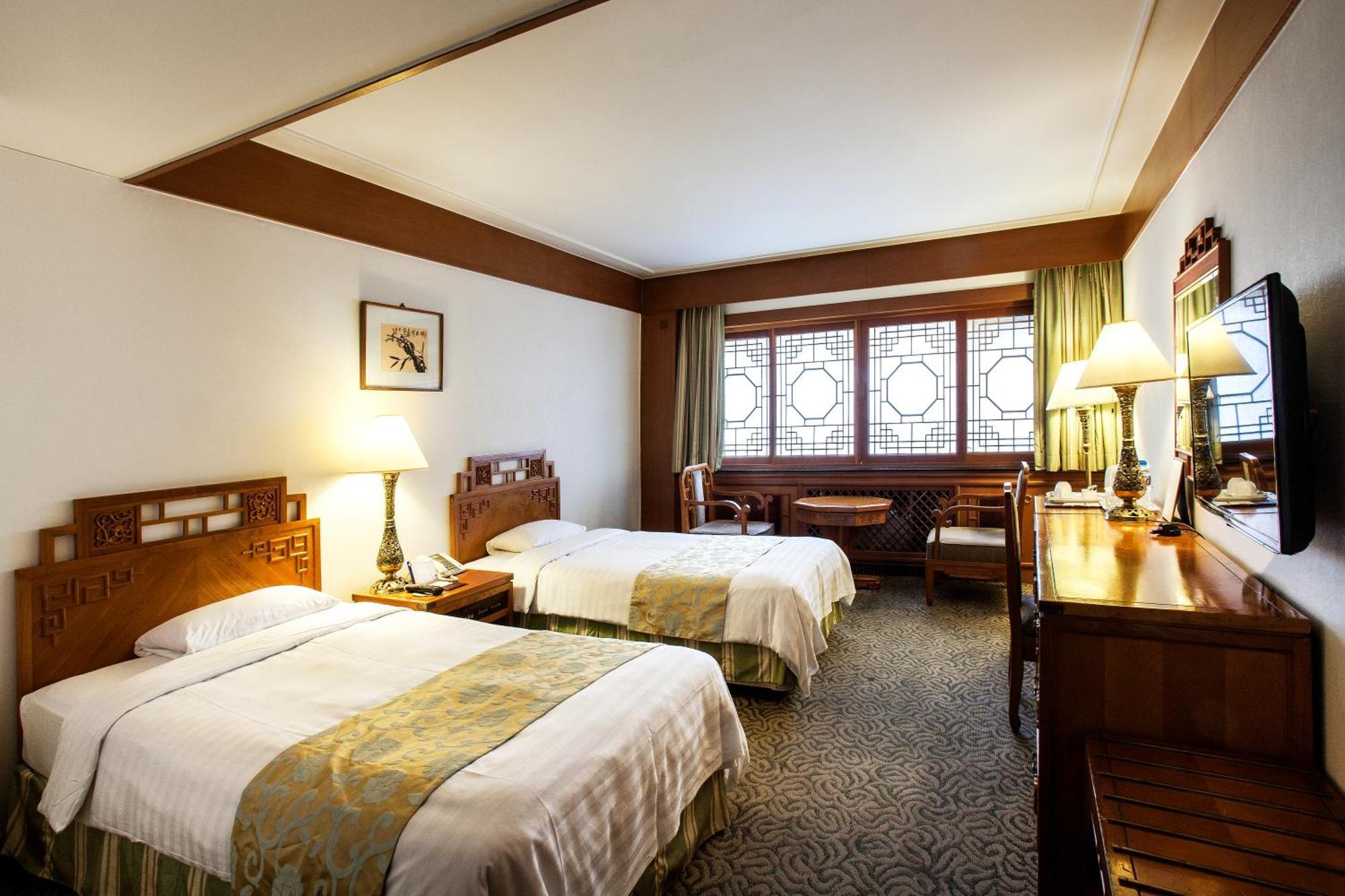 Standard Twin Room,1746860613:JPEG