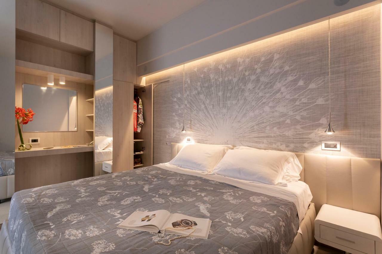 Elite Room