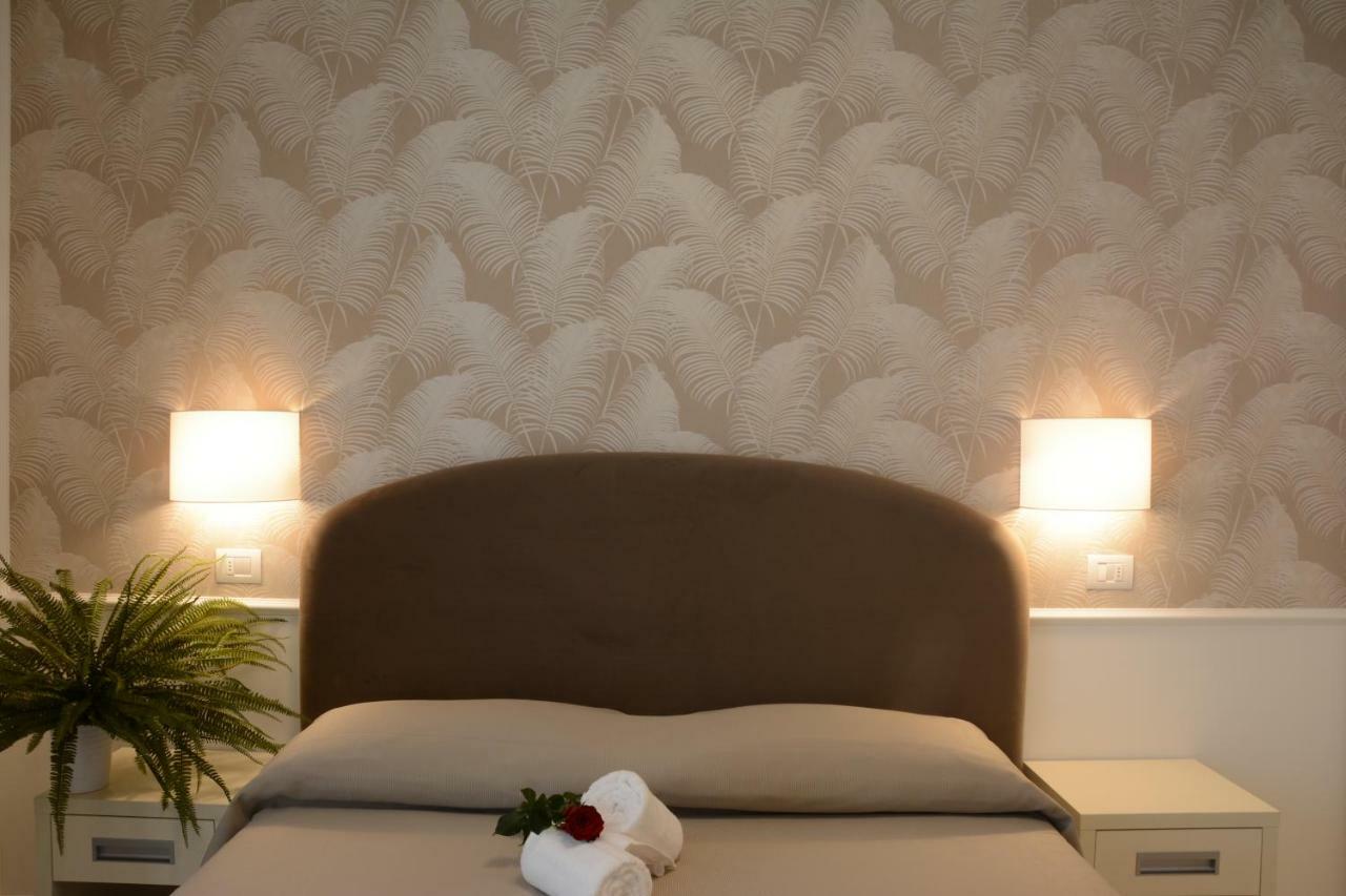 Three-Bedroom Apartment with Sea View,846039941:JPEG