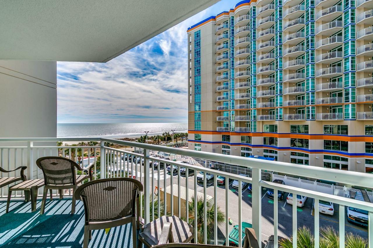 Angle Ocean Front Three-Bedroom Suite with Partial View,983025814:JPEG