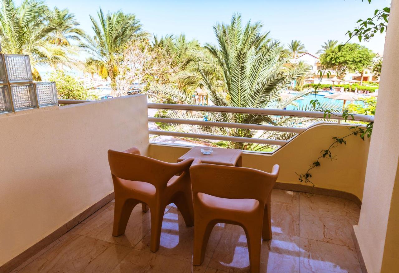Deluxe Double Room Garden Pool View