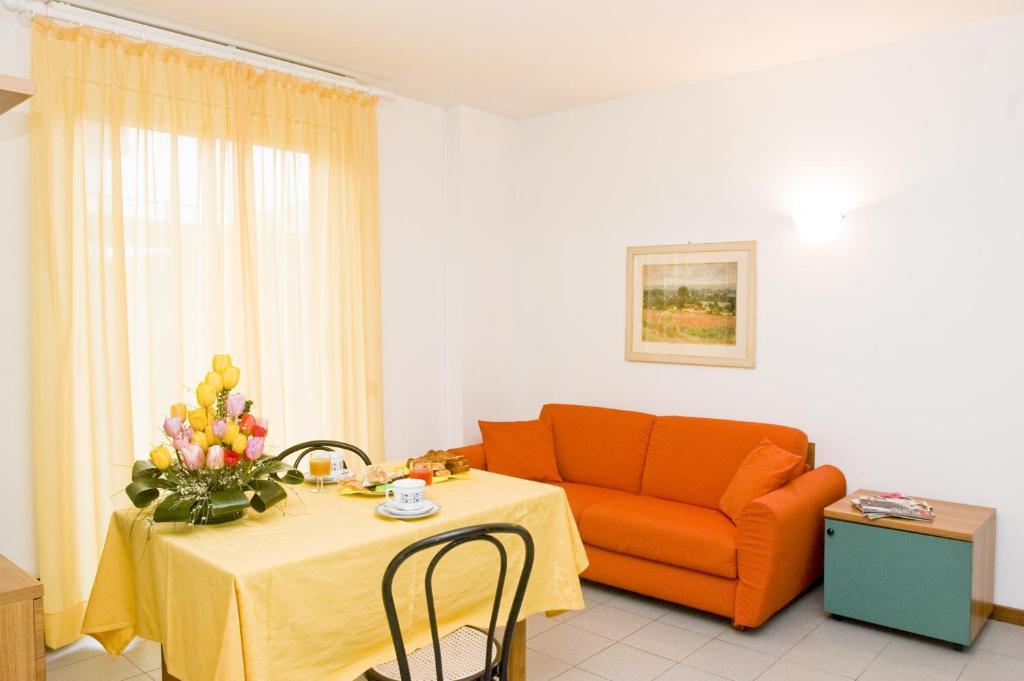 One-Bedroom Apartment,9396483:JPEG