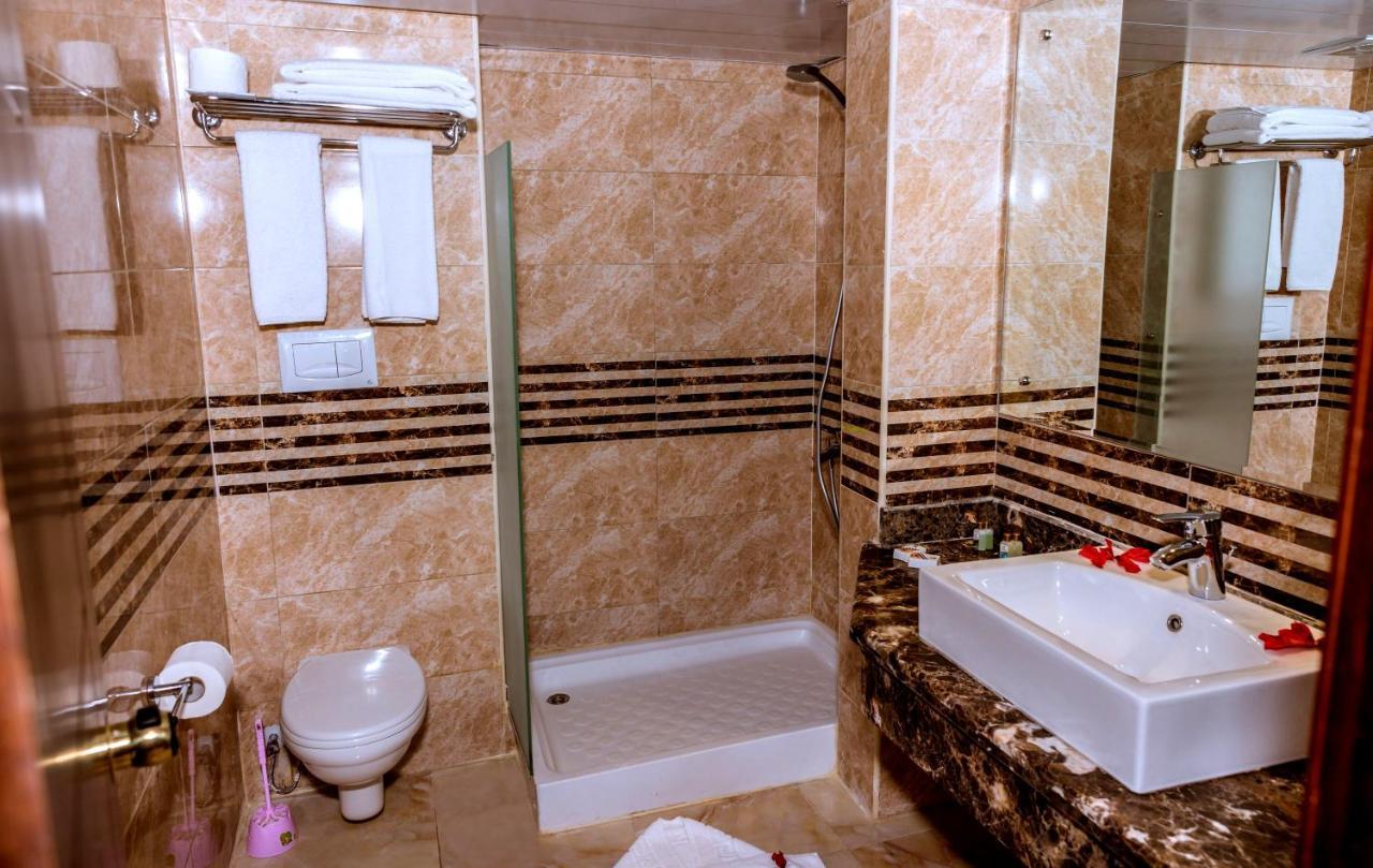 Quarto Duplo Deluxe com Vista Lateral Mar