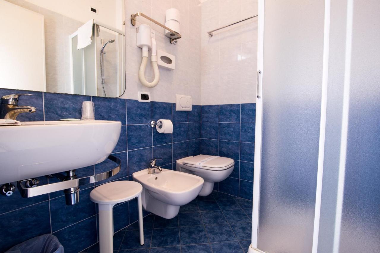 Single Room,1758597974:JPEG