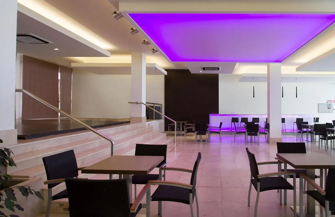 Hotel Gran Garbi & Aquasplash-1