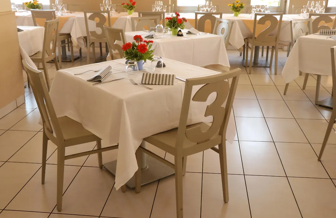 Hotel Ancora-1