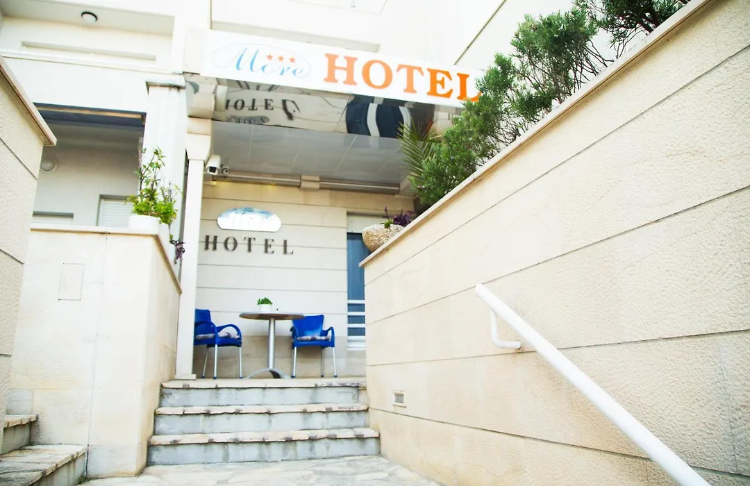 Hotel More-1