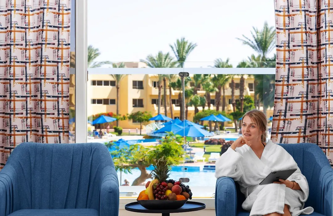 Amwaj Oyoun Resort-1