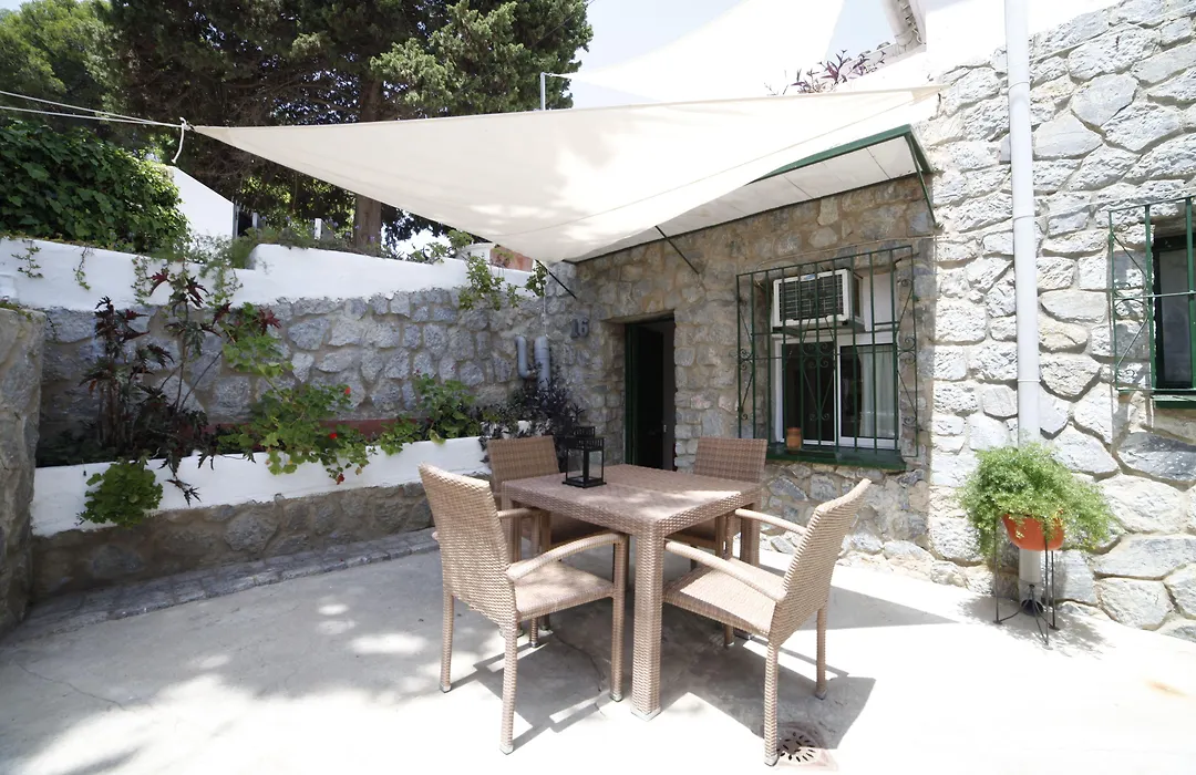 Hostal Boutique Los Geranios del Pinar-1