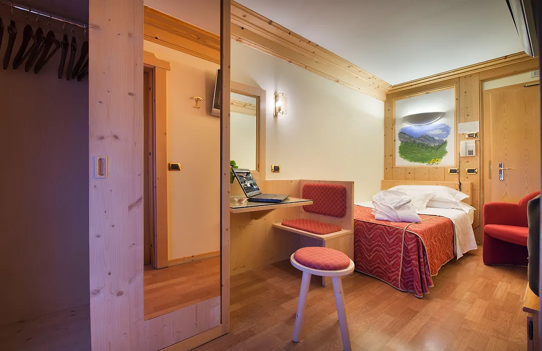 Hotel Baita Montana-1