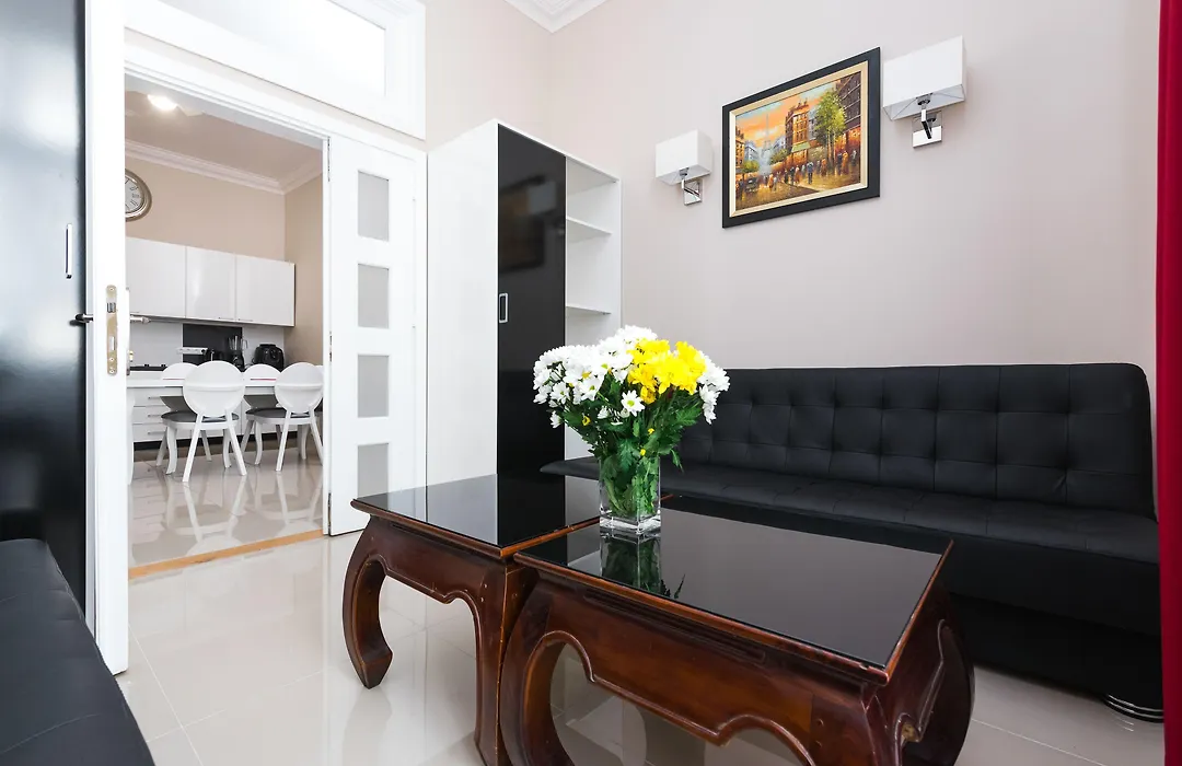 Rembrandt Aparthotel-1