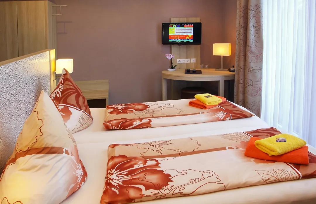 Hotel Rheinkönig-1