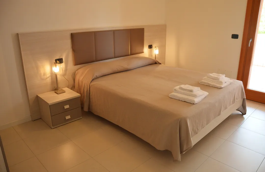 Aparthotel Capitol-1