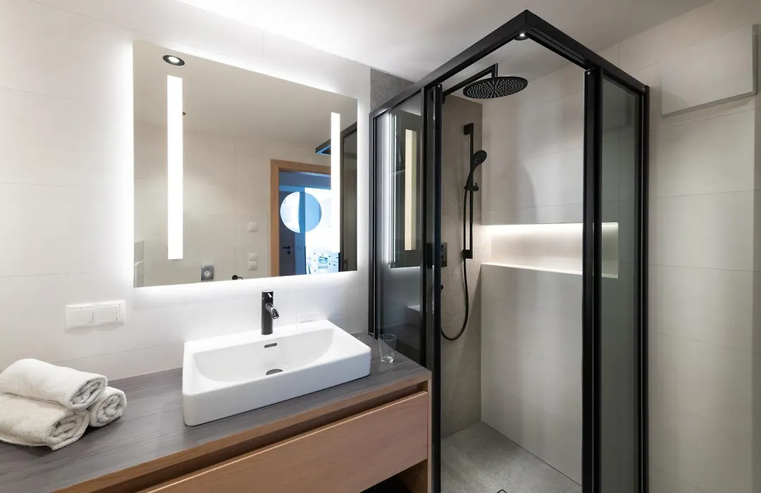 Harmls Aparthotel-1