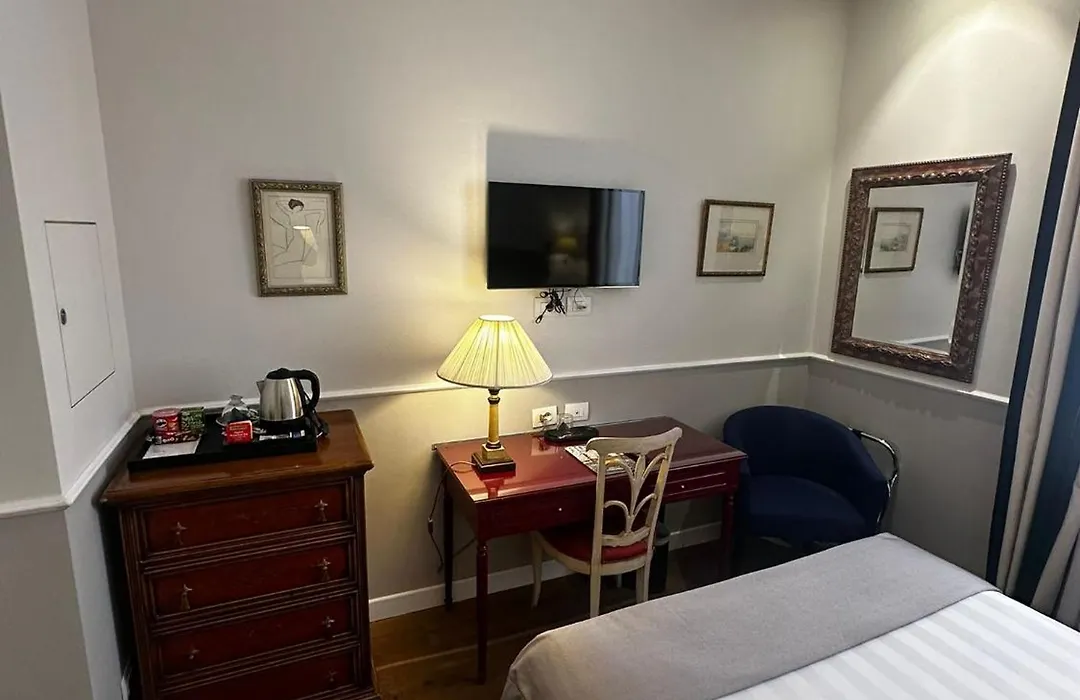Hotel Monte Cenci-1