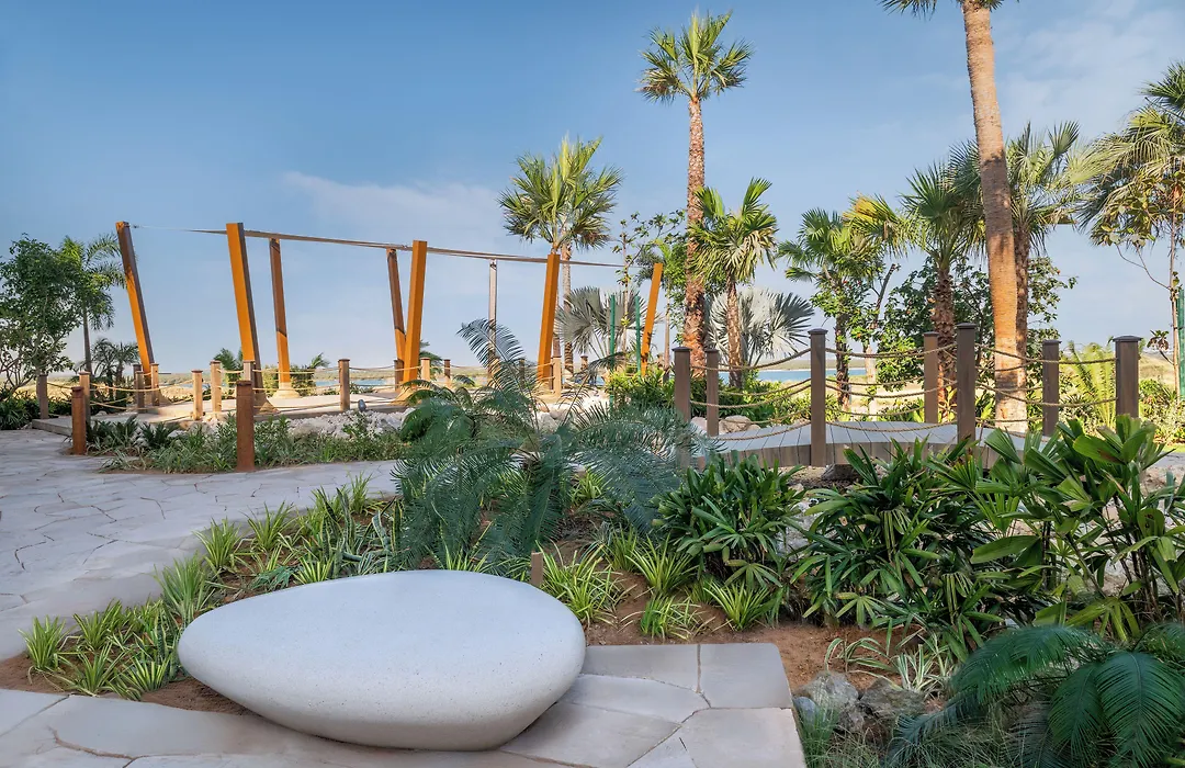 Yas Plaza Marina By Ihg-1
