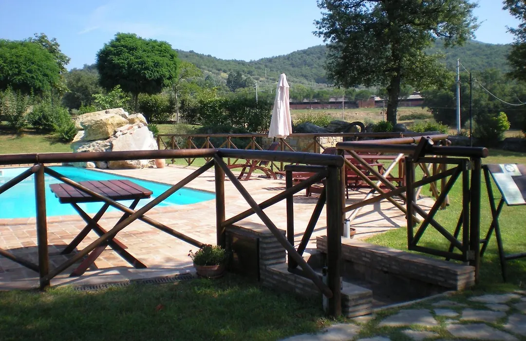 Azienda Agrituristica I Tre Casali-1