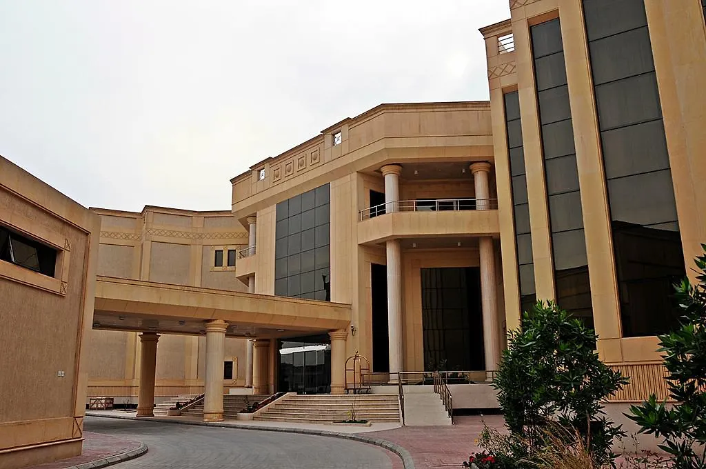 Executives Hotel - Azizia-1