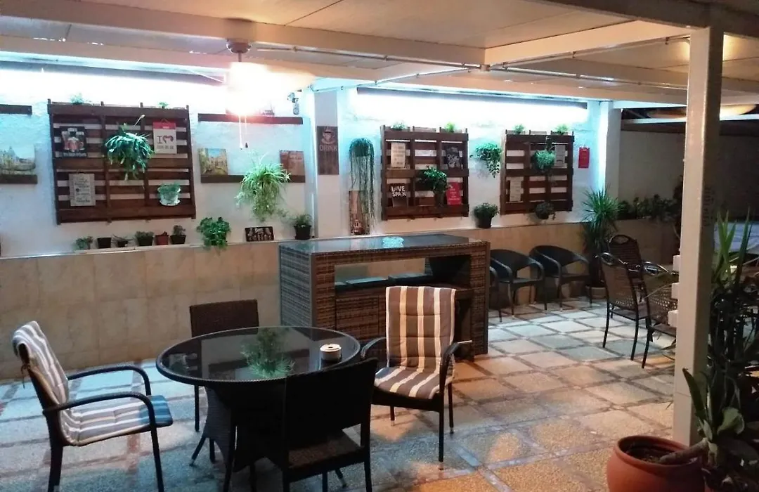 Hostal Kokkola-1