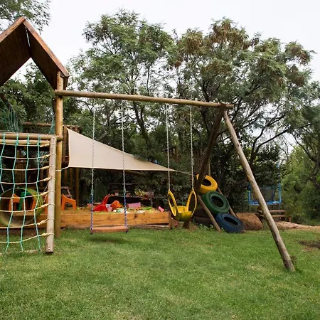 Eagles Nest Estate Luxury Guest House-3