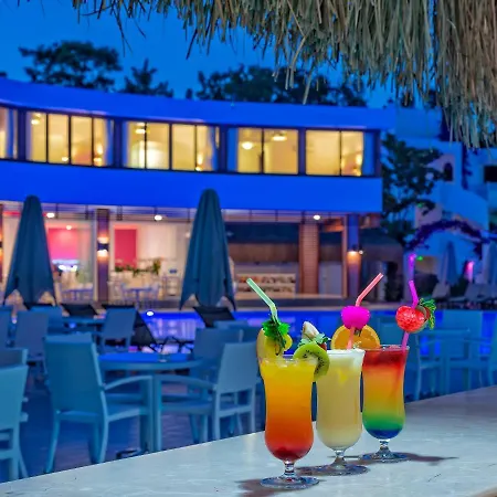Bendis Beach Hotel-2