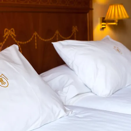Hotel Inglaterra-3