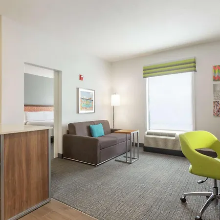 Hampton Inn & Suites Houston-Cypress Station-2