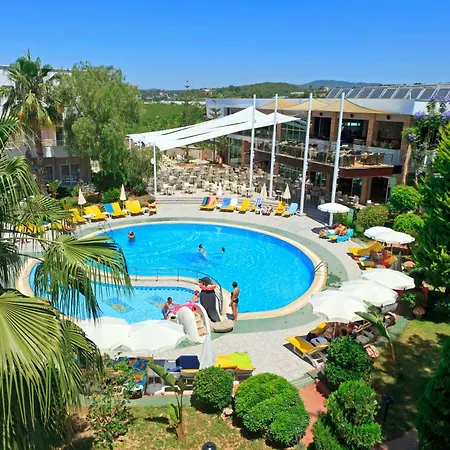 Club Mermaid Village-3
