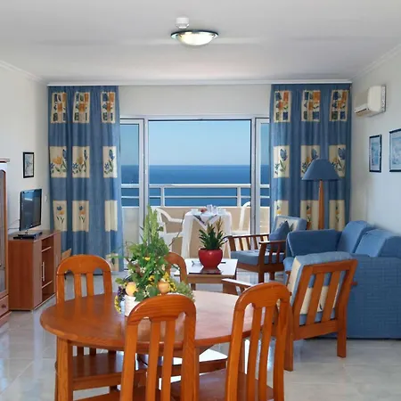Apartamentos Jardins Da Rocha-2