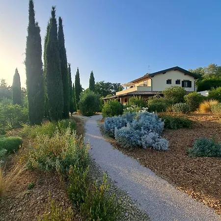 Casale Terre Rosse Garden-2
