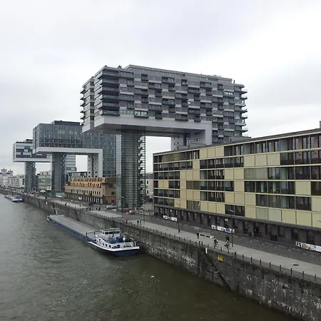 Stayincologne-3