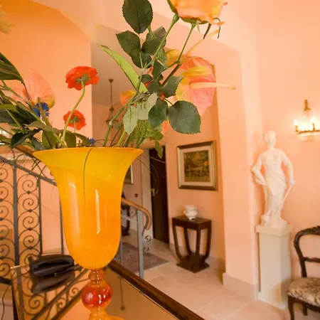 Residence Villa Mainard-2