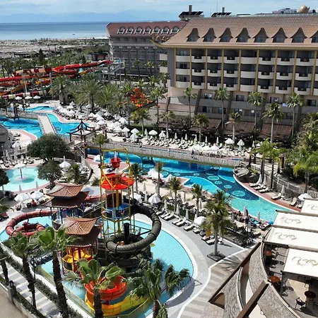 Royal Dragon Hotel-2