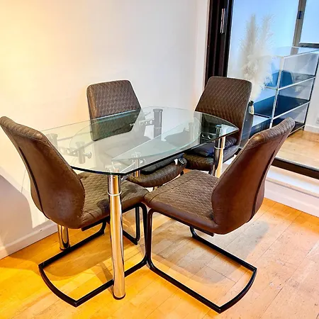 Great River Thames View Entire Apartment In The Most Central London-2