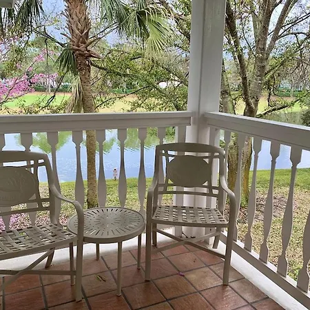 Disney'S Key West Resort Studio Room Sleeps 4-2