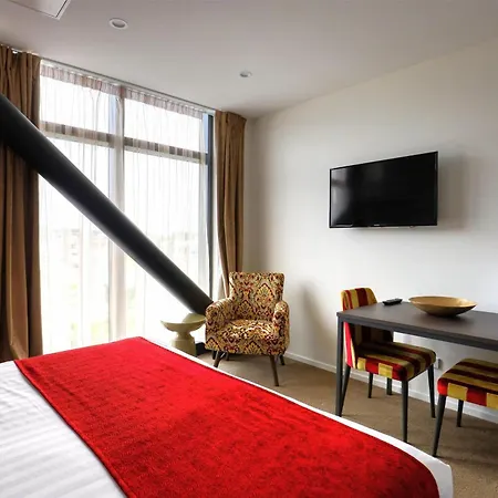 Ramada Suites By Wyndham Auckland Manukau Pacfic Centre-2