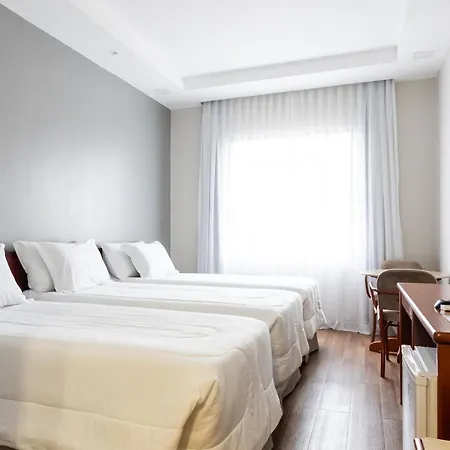 Hotel Carlton Plaza-2
