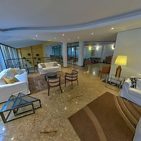 Hotel Shelton-3