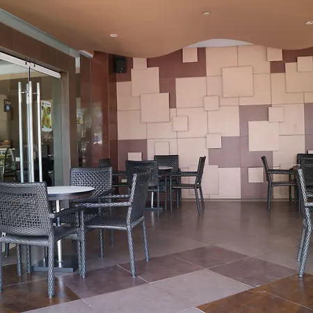 Mo2 Westown Hotel Iloilo-2