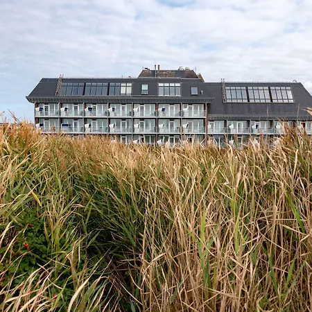 Wyn. Strandhotel Sylt-2