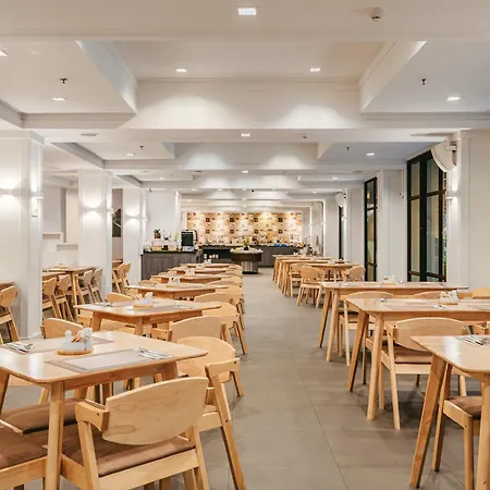 Heeton Concept Hotel Pattaya By Compass Hospitality-2