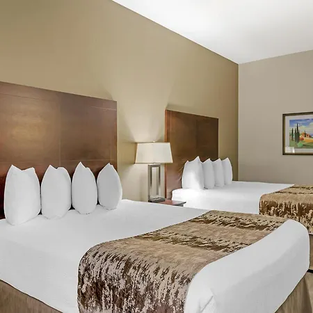 Best Western Plus Pembina Inn & Suites-3
