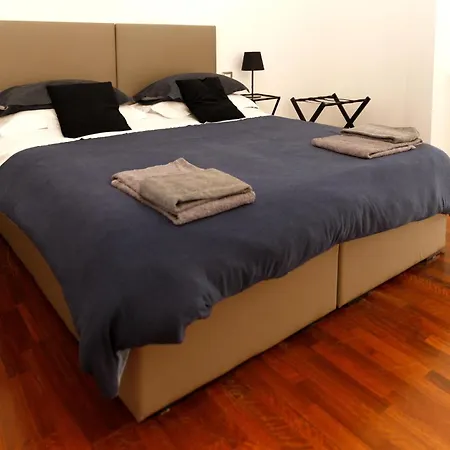 Emi'S Guest House-2