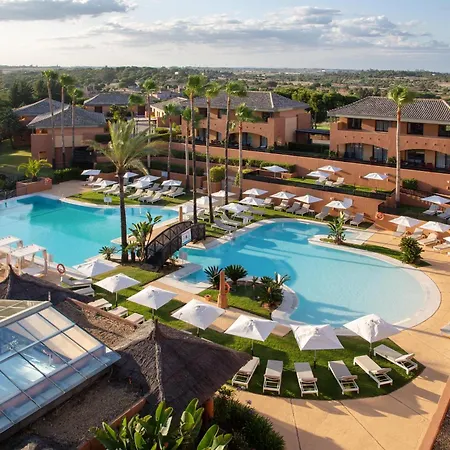 Doubletree By Hilton Islantilla Beach Golf Resort-3