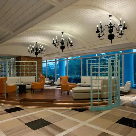 Courtyard By Marriott Kochi Infopark-2